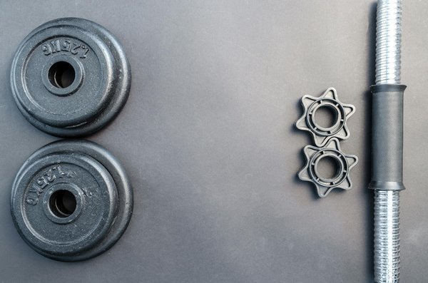 Comment les événements sportifs influencent-ils notre perception de l'actualité ?